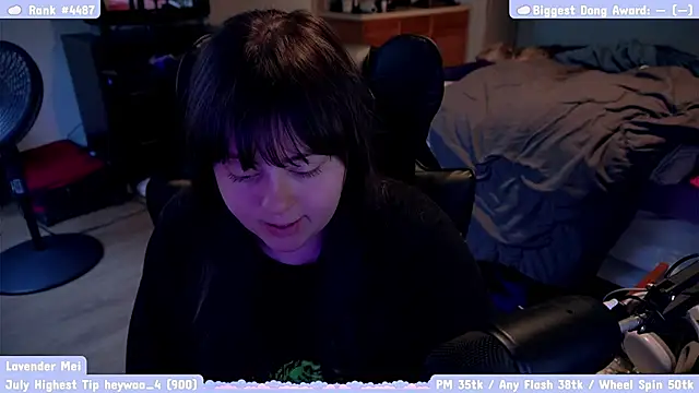 lavendermei online show from July 25, 6:48 pm