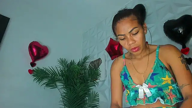 Hellen Sky online show from March 16, 7:40 pm