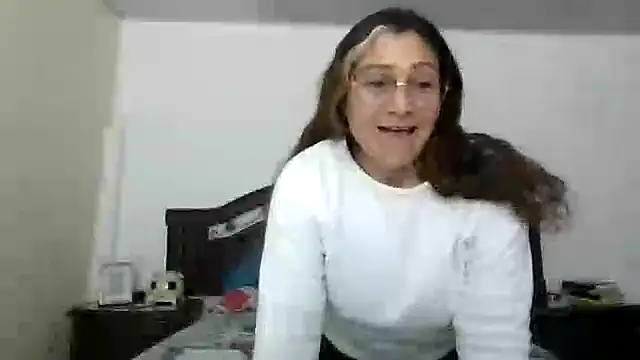 ruby-milf1 online show from September 18, 12:20 am