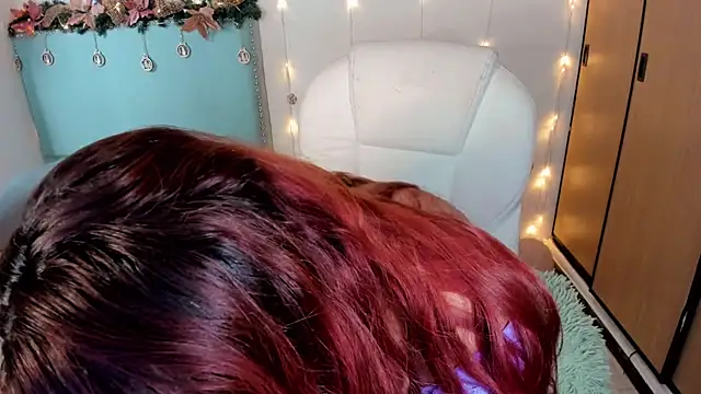 damn that booty online show from January 6, 1:04 pm