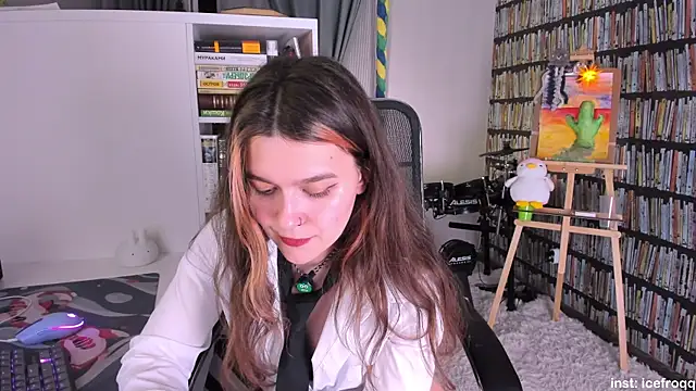 icefroqq online show from July 25, 9:44 pm