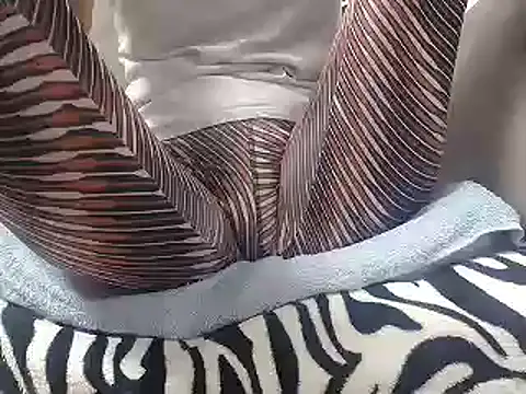 Web Lady online show from November 20, 9:43 am