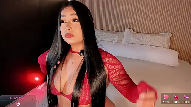 Snapshot of Gaby_Blaze chatting on October 9, 10:25 pm Gaby Blaze online show from October 9, 10:25 pm