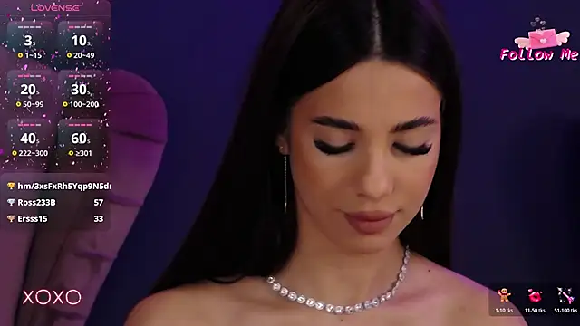 LaraKent online show from February 8, 9:50 pm