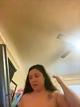 xocrybaby online show from November 24, 5:04 pm