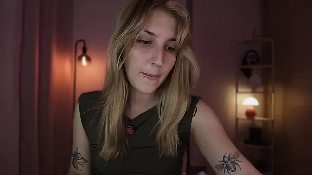 Dakotaa  online show from February 14, 2:13 am