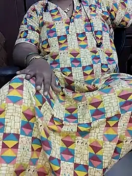 yours-kavaya online show from November 4, 8:19 am