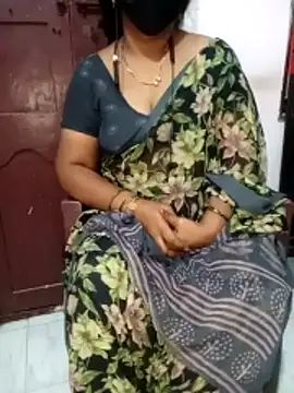 yours-kavaya online show from December 2, 9:50 pm