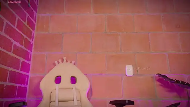 emma rouse69 online show from November 5, 3:50 pm