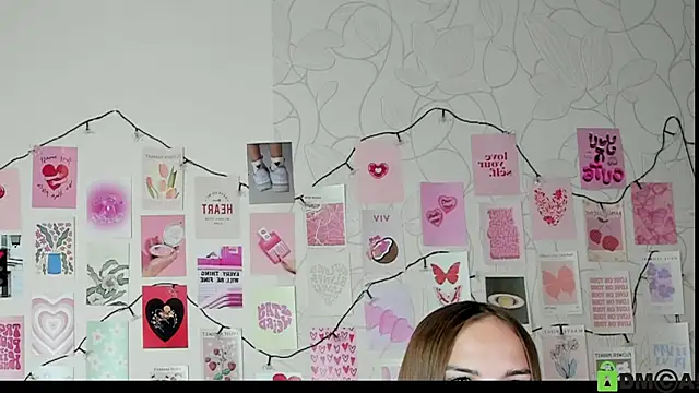 Snapshot of little_radiant_sun chatting on September 20, 8:56 am little radiant sun online show from September 20, 8:56 am