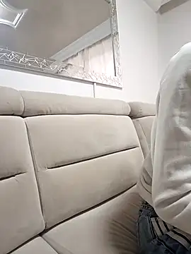 Shanelle   online show from December 20, 1:04 pm