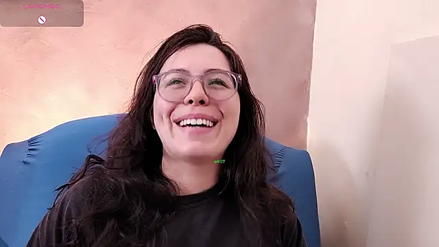 irinasweet27 online show from February 15, 9:25 pm