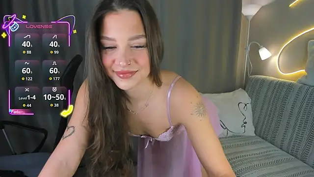 Alice hailey  online show from February 14, 8:33 pm