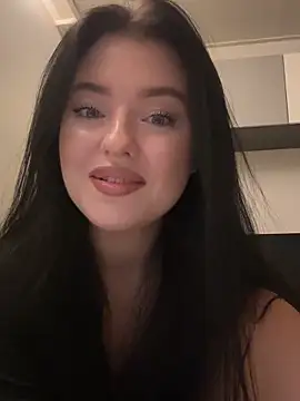 Angela Fosterr online show from November 22, 3:37 pm