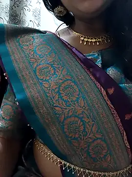 Dhum-Soni online show from March 4, 7:42 pm