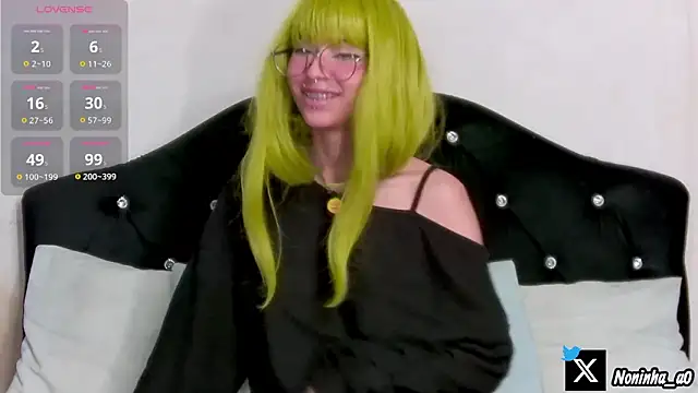 nonawhitemm online show from March 28, 6:46 am