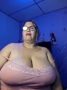 EllisW8 online show from November 21, 12:29 pm