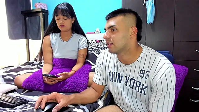 2ScarletandRyan8 online show from October 21, 7:07 pm