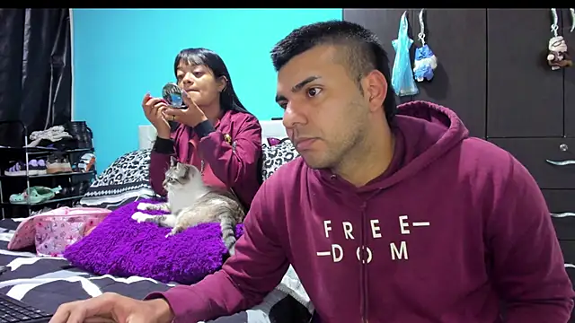 2ScarletandRyan8 online show from January 14, 9:58 am