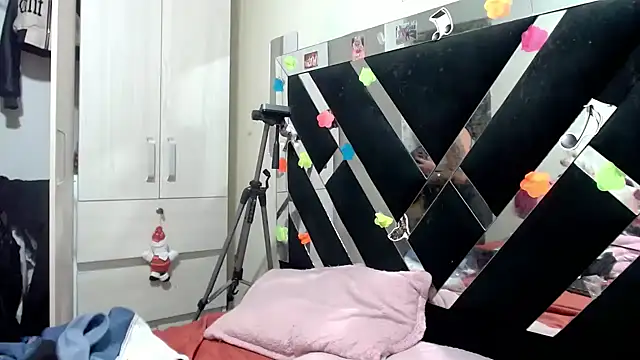 katery wok11 online show from May 16, 2:03 am