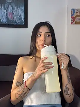 ananya sex1 online show from April 5, 6:45 am