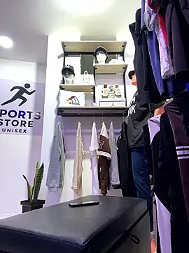 kim monti online show from January 7, 9:40 pm