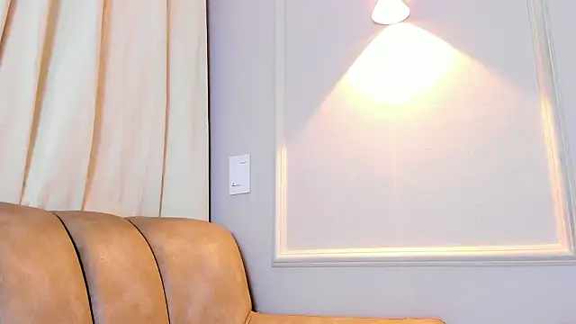 Lia walton online show from February 23, 12:15 pm