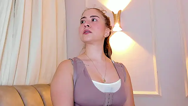 Lia walton online show from November 8, 3:28 pm