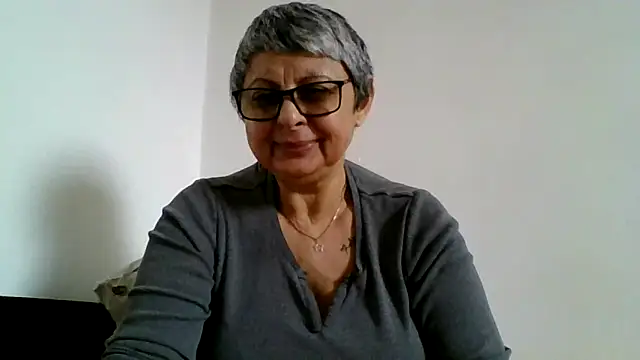 roseblak42 online show from February 12, 12:40 pm