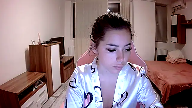 Snapshot of LovelyJulliette chatting on September 29, 8:14 pm LovelyJulliette online show from September 29, 8:14 pm