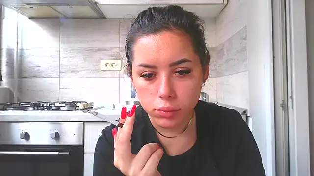 LovelyJulliette online show from November 12, 1:42 pm