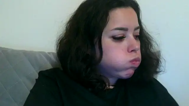 LovelyJulliette online show from January 15, 5:52 pm