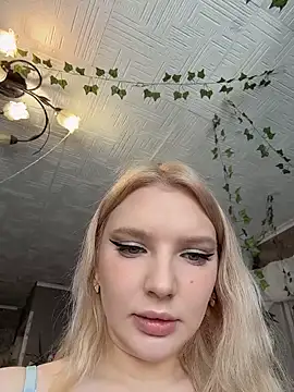 AmmyHot online show from February 21, 6:36 am