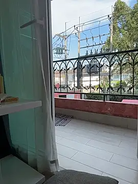 AmmyHot online show from April 14, 8:14 am