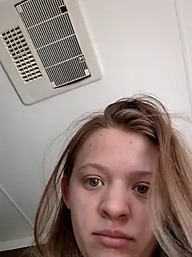 curvycakecutie online show from March 19, 7:18 pm