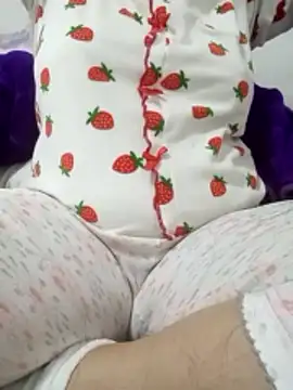 Bombamom online show from March 4, 8:32 am