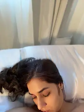 CuteFatima online show from June 20, 7:39 pm