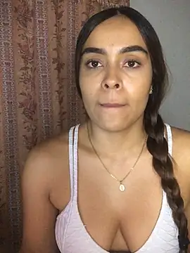 JuanaSimons online show from February 28, 2:22 am