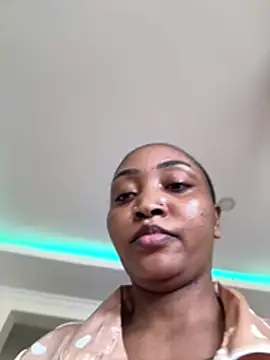 Candiey001 online show from August 3, 9:37 am