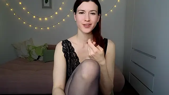 AliciaNewell online show from March 5, 2:46 pm