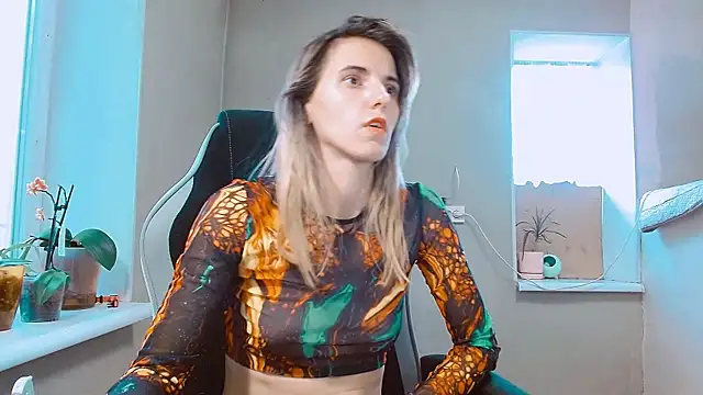 Snapshot of RosaJil chatting on September 25, 2:05 pm RosaJil online show from September 25, 2:05 pm