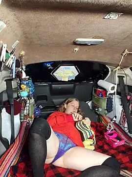 Evalain shadow online show from October 9, 1:43 am