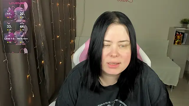 Akemi BBW online show from April 9, 4:26 am