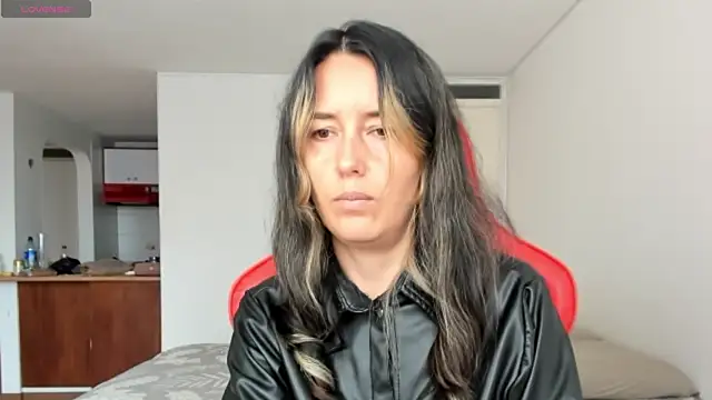 zoe jeane beker online show from July 30, 7:59 pm