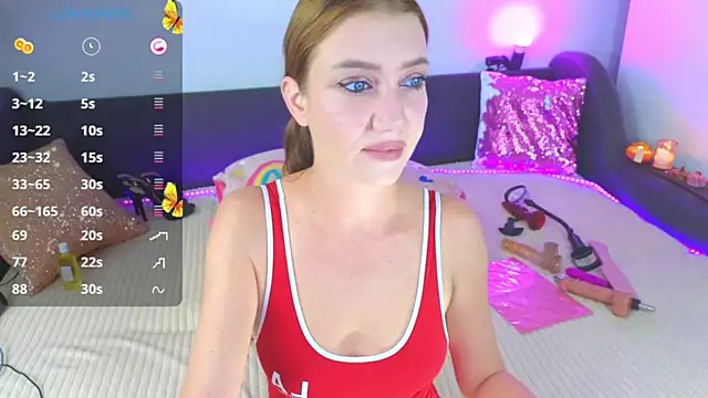 Snapshot of AlexaStoun chatting on September 21, 2:05 pm AlexaStoun online show from September 21, 2:05 pm