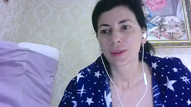 StunnigArt online show from June 4, 1:22 am
