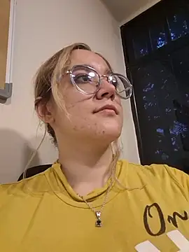 NaomiShimizu online show from February 21, 9:04 pm