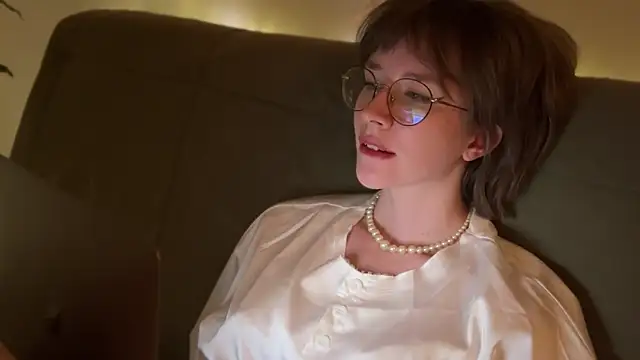 ms christiana online show from June 30, 11:37 pm
