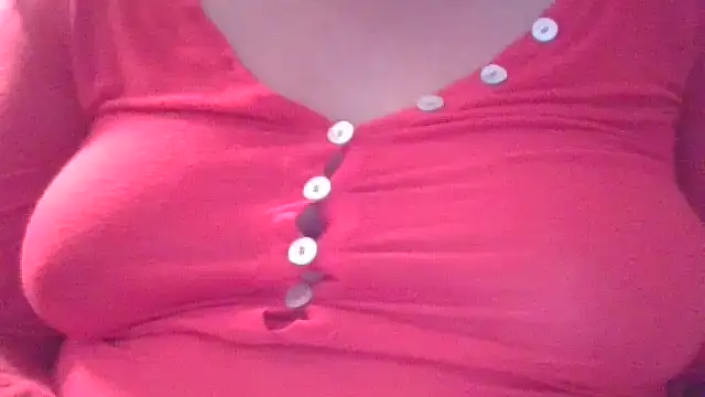 Snapshot of DragoneSFR chatting on October 28, 7:08 pm DragoneSFR online show from October 28, 7:08 pm