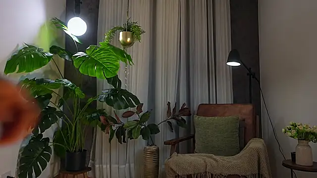 sensualcherry  online show from March 31, 1:38 am